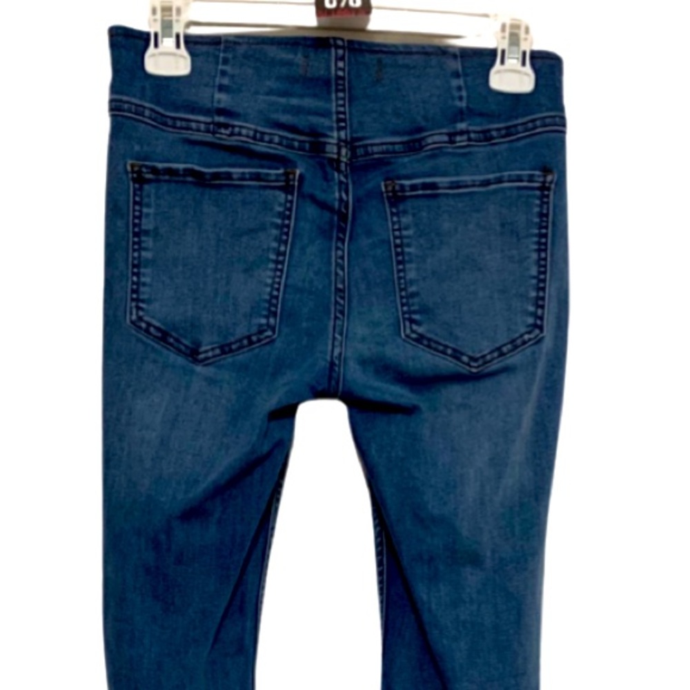 Free People Flared Jeans - Picture 5 of 6